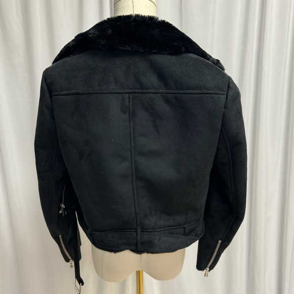 Romeo & Juliet Couture Faux Fur Moto Jacket - Picture 4 of 5